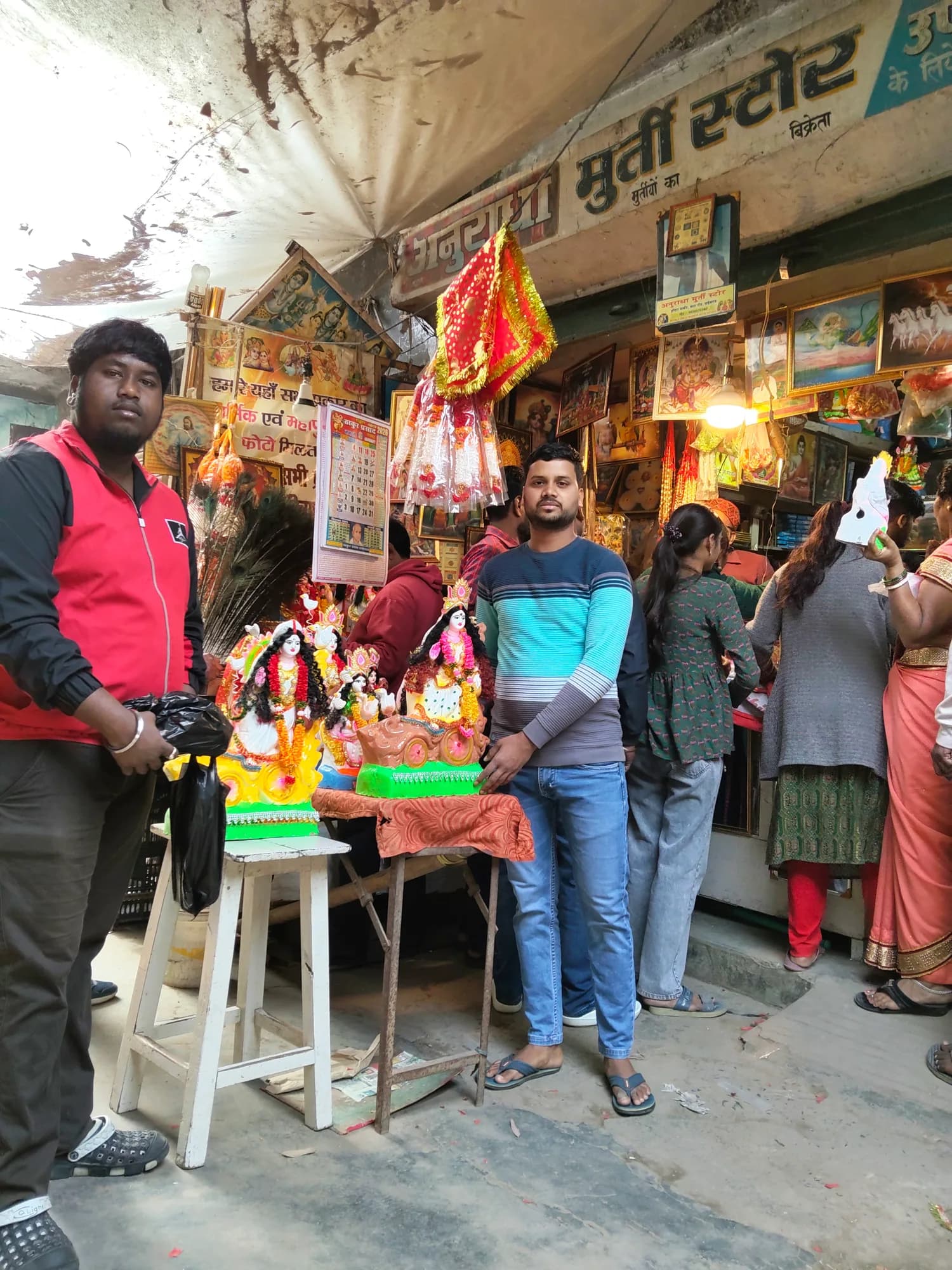 The Saraswati Puja rush