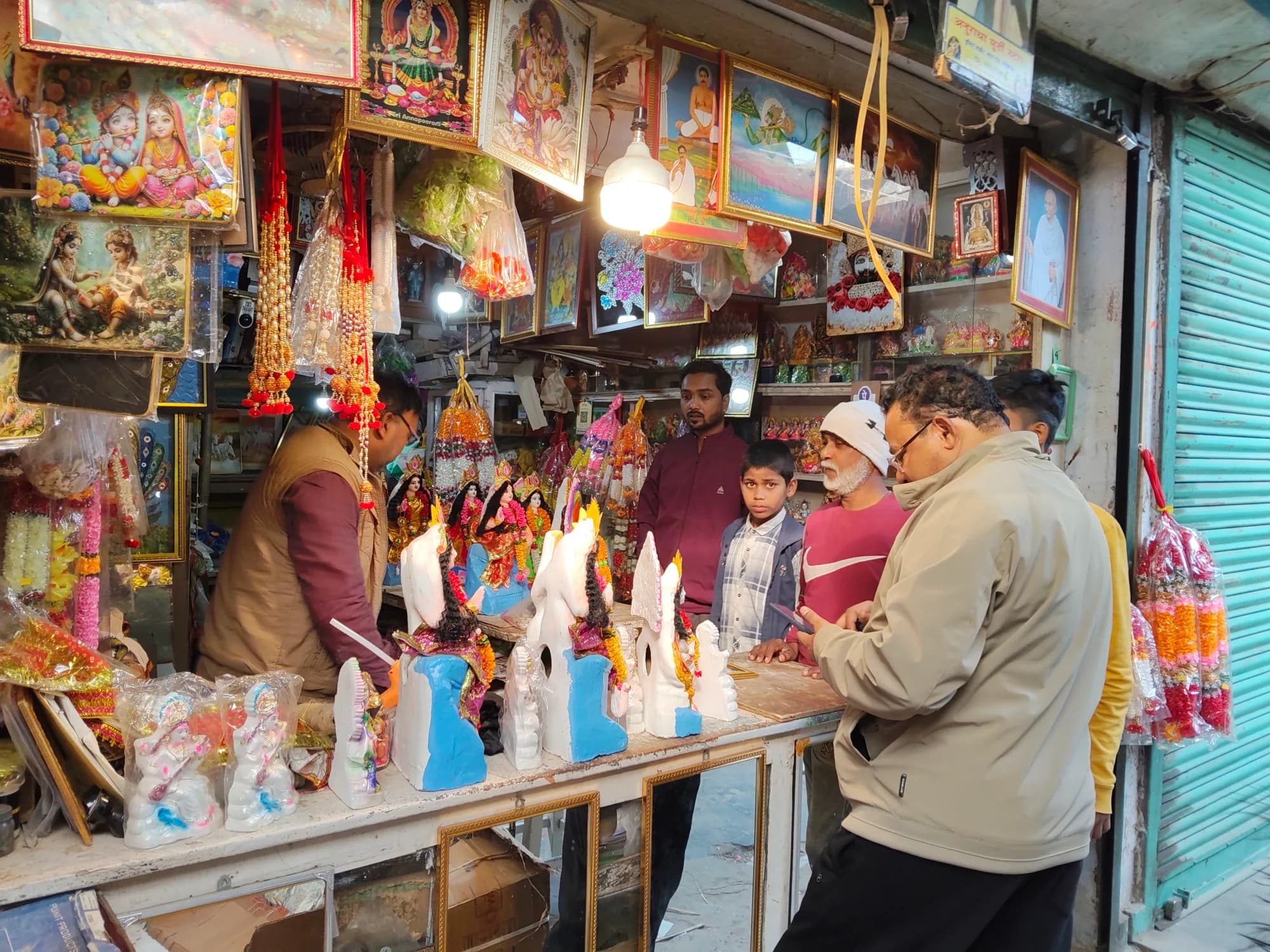 Buyers at the counter — placeholder photo